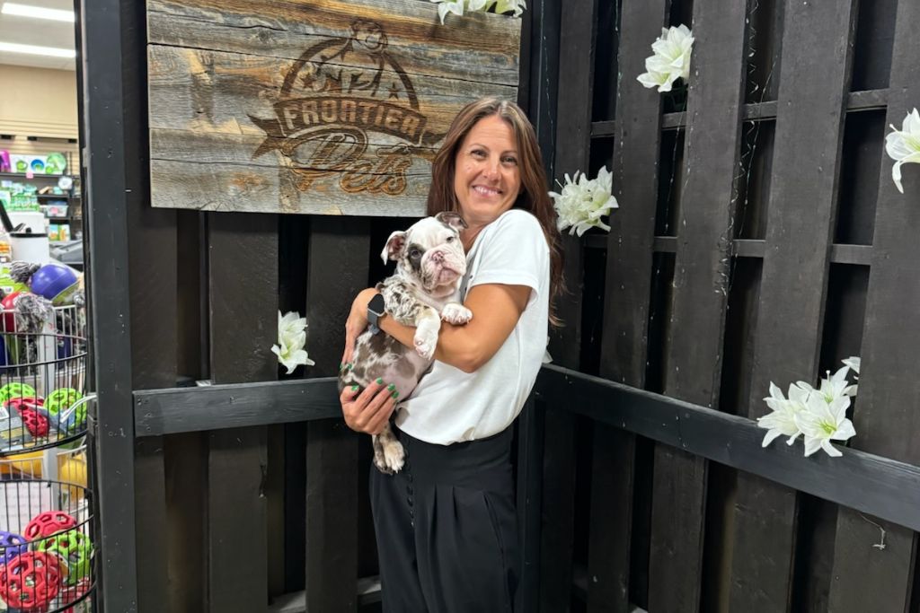 Bringing Home a Puppy in Cheyenne: Real Reviews From Frontier Pets Families
